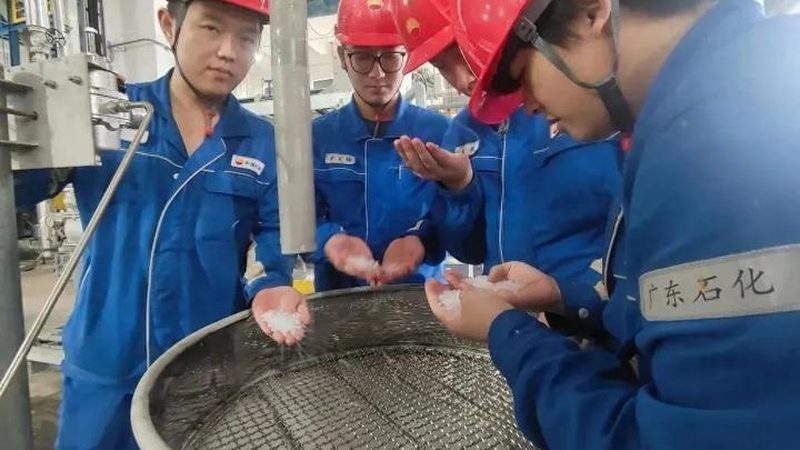 工业添加剂超标：揭秘食品品牌黑名单背后的隐患